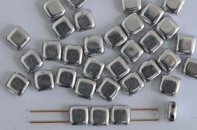 Tile 6mm Silver Crystal Silver Labrador 00030-27000 Czechmates Bead x 25